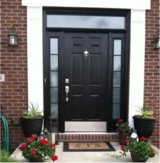 Puerta exterior, madera oscura, hoja de madera, acristalado y laterales a pedido (EX-020)