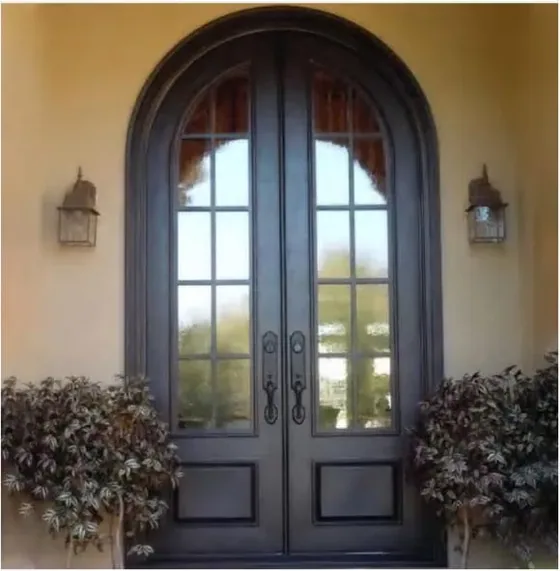 Puerta exterior, gris, hoja de madera, acristalado y laterales a pedido (EX-038)