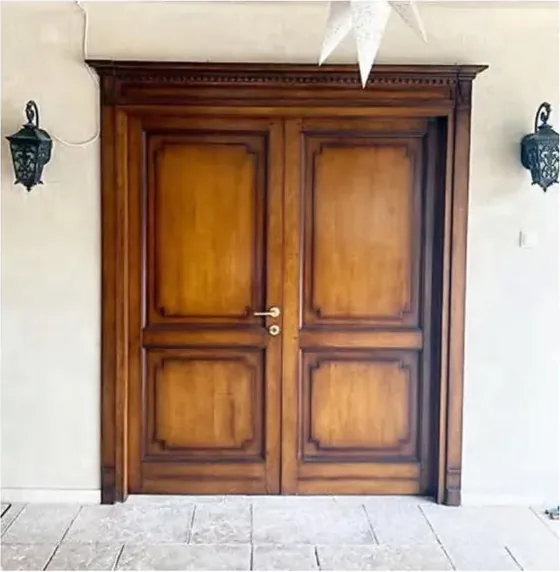 Puerta exterior, roble miel, hoja de madera, acristalado y laterales a pedido (EX-077)