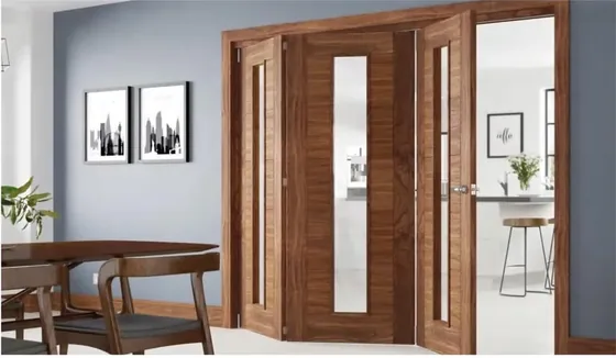 Puerta plegable, roble miel, sistema plegable acristalado, marco de madera o aluminio (FD-028)